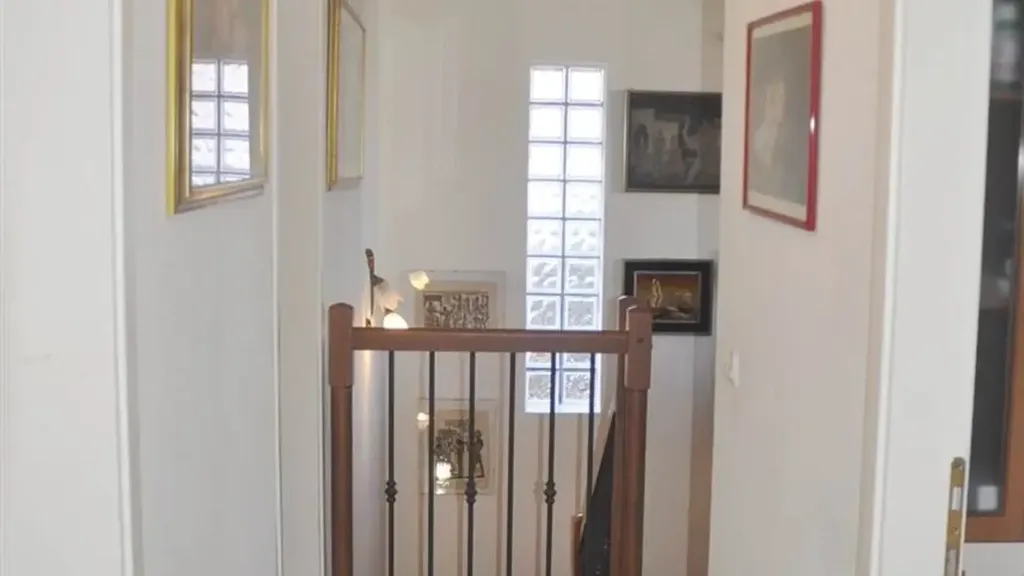 Maison 9 pièces à IT