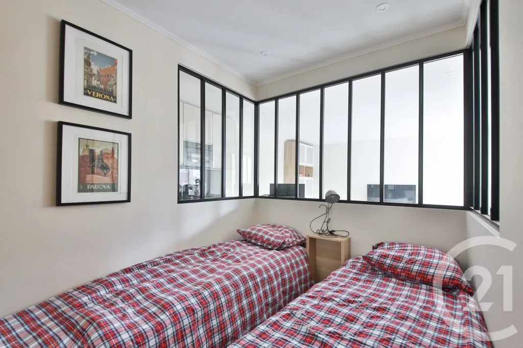 Chambres - Appartement F2 au Calme avec Vue Dégagée à Paris 16e