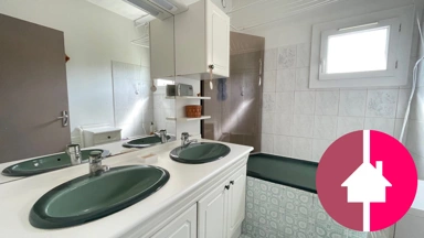 Salles de bain - Appartement 3 Pièces avec Terrasse à Noisiel