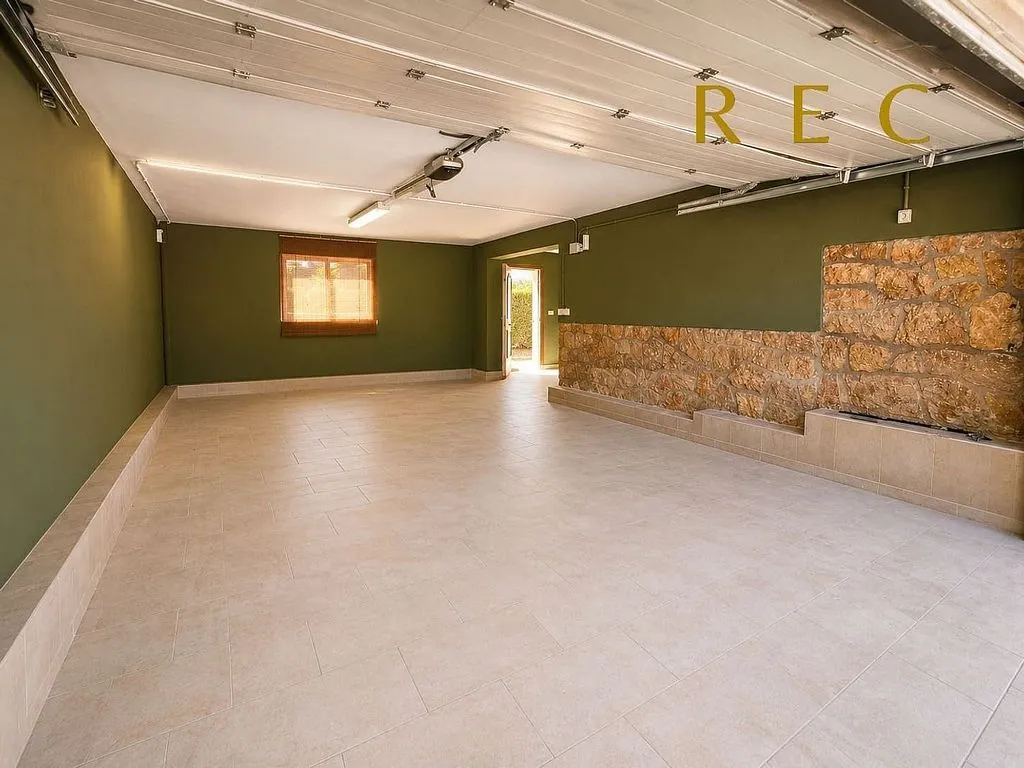 Garaaž - Chalet with Pool and Terrace in Coblanca