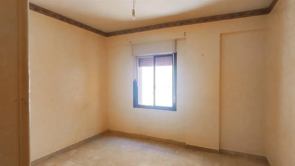 5-room apartment in IT