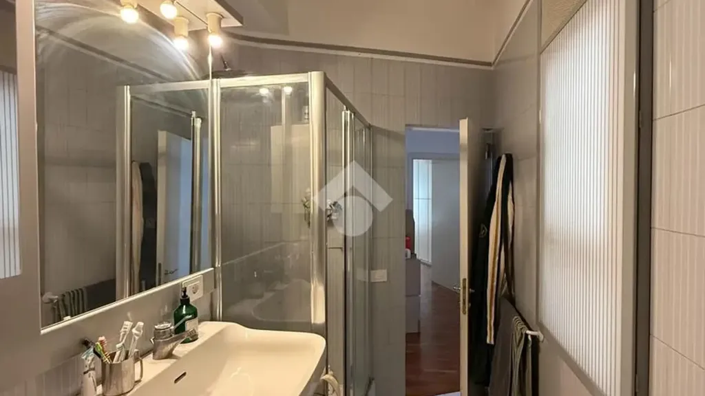 Vannitoad - Prestigious Apartment with Balconies in Milan