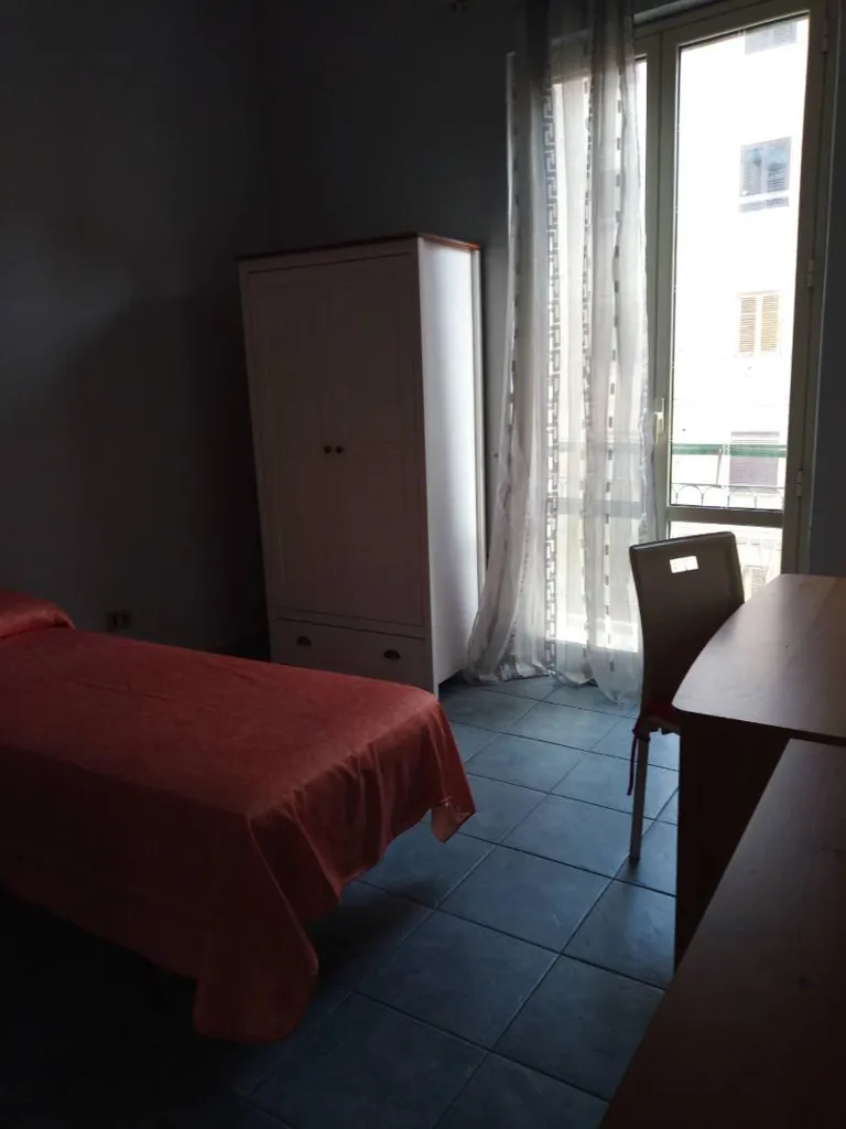 Magamistoad - 3-Bedroom Apartment with Balcony in Palermo