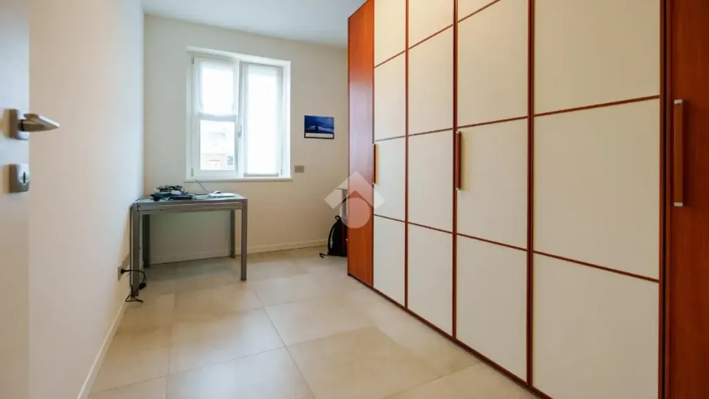 closet_dressing