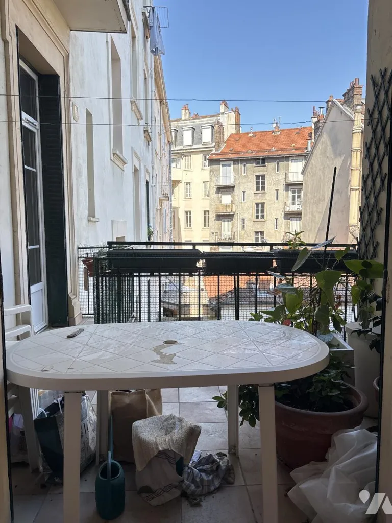 Balcone - Haussmannian Flat with Balconies in Grenoble Centre