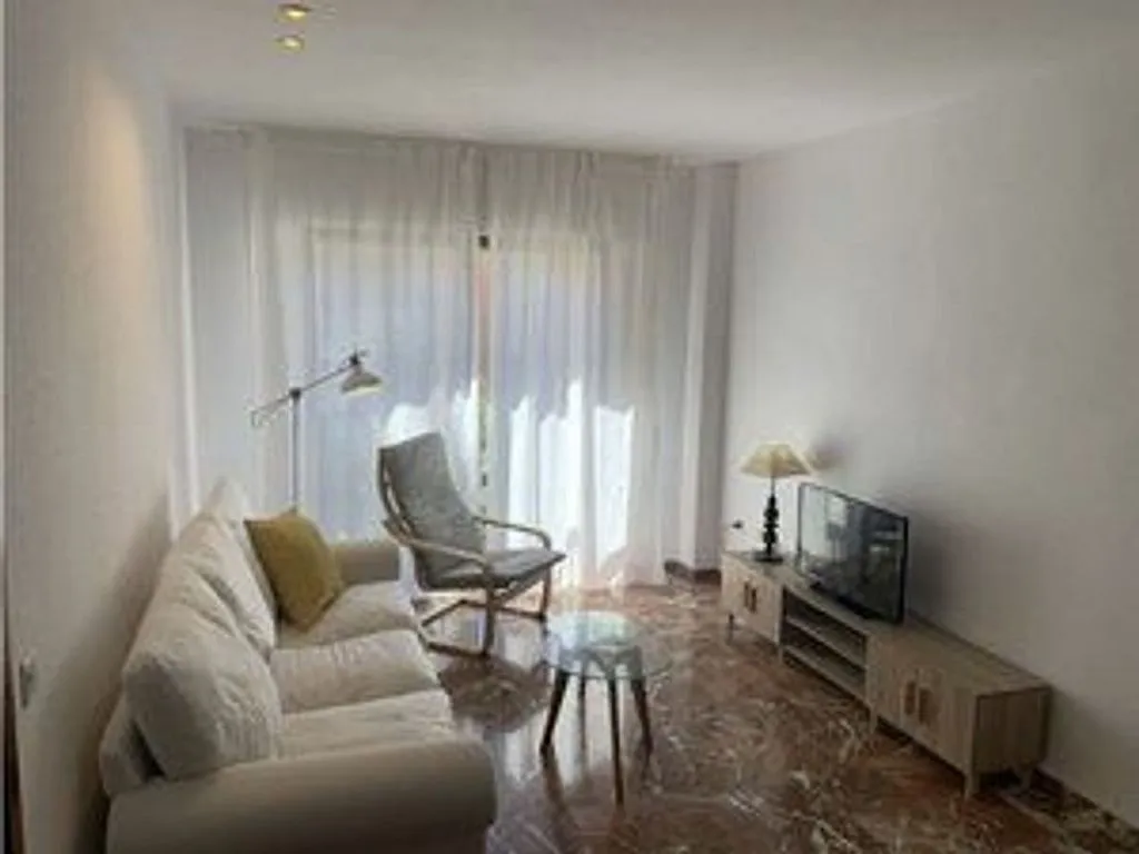 Séjour - Furnished Flat with Balcony in Granada