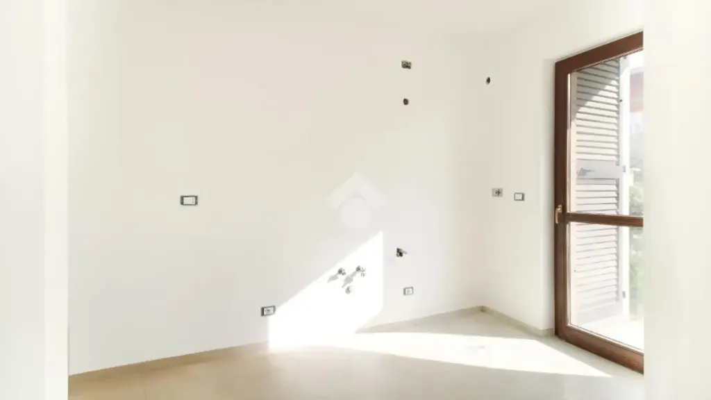 Pièces - Trilocale with Private Garden in Monte Urano
