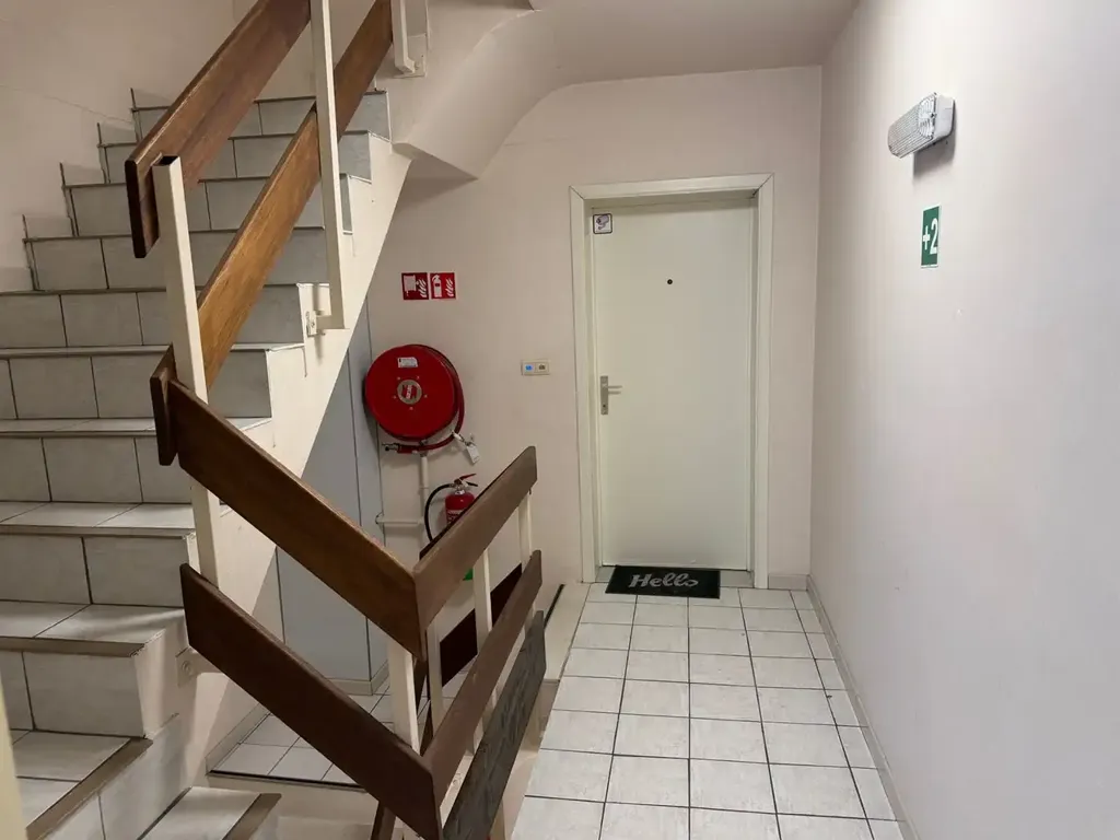 Toad - Duplex Apartment with 4 Bedrooms in Brustem Centre
