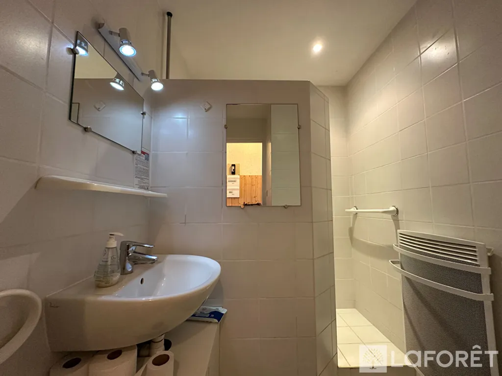 Bagni - Ground Floor Apartment with Terrace in Saint-Point-Lac