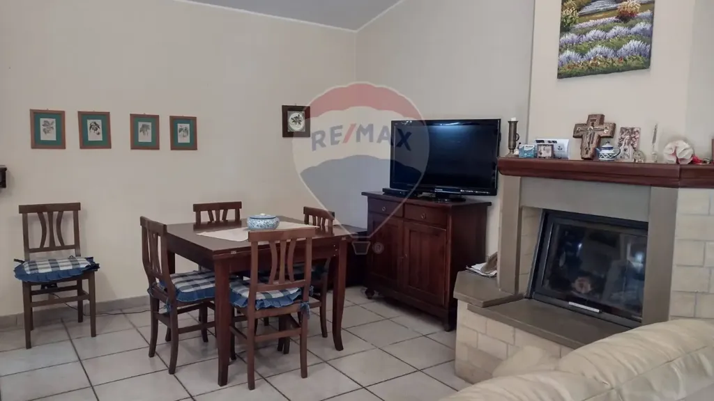 Elutuba - Spacious Villa with Garden in Piazza Armerina