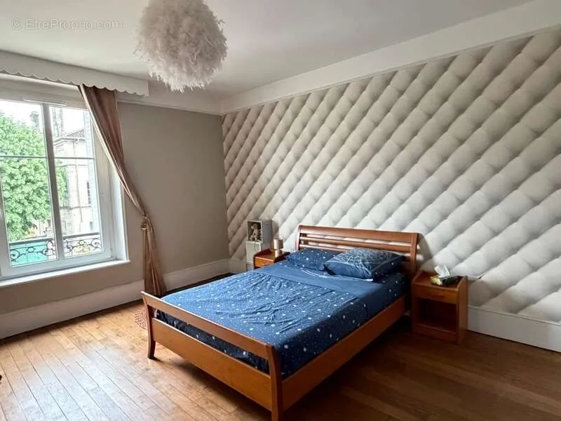 Maison 12 pièces à Saint-Dizier