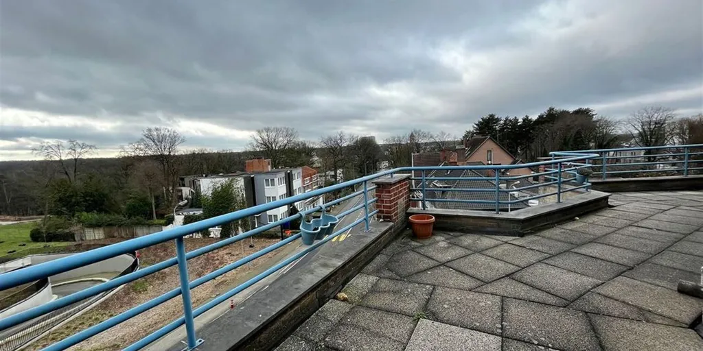Balcon - Penthouse avec terrasse à Genk centre