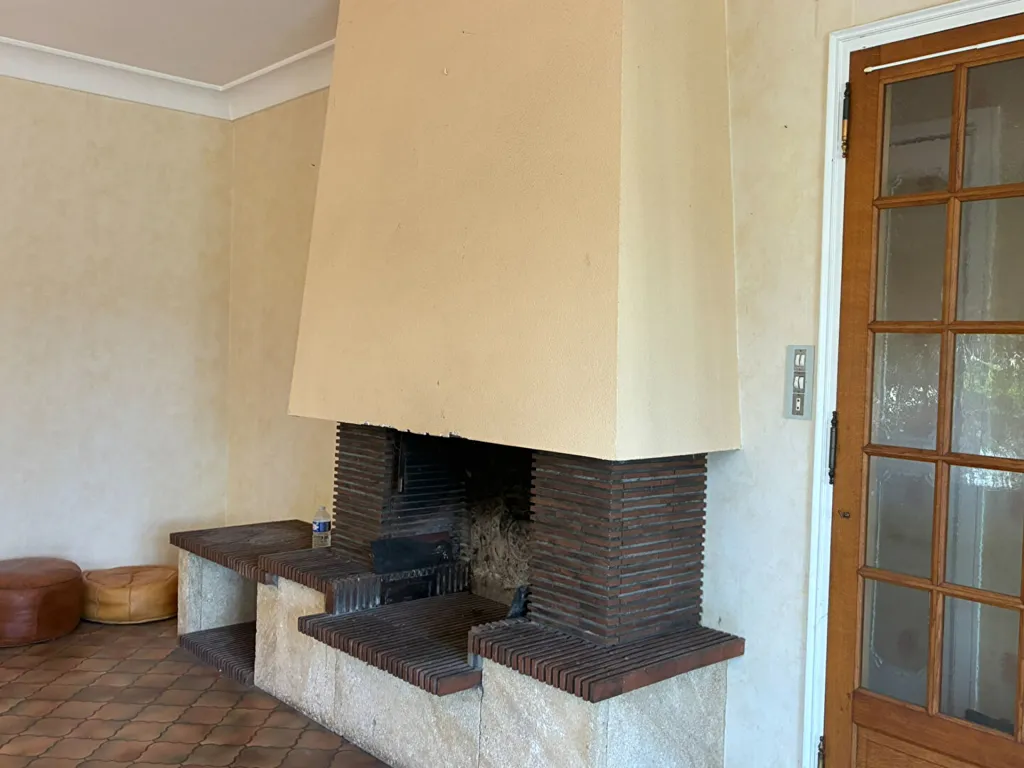 Séjour - Maison Indépendante avec Jardin à Rimou