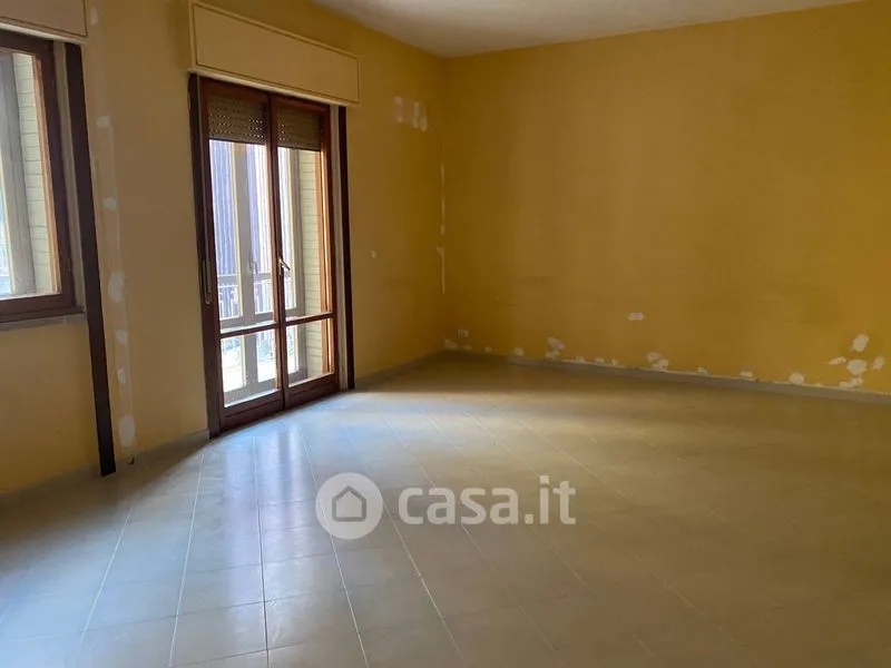Pièces - Apartment with Triple Aspect in Avellino Centre