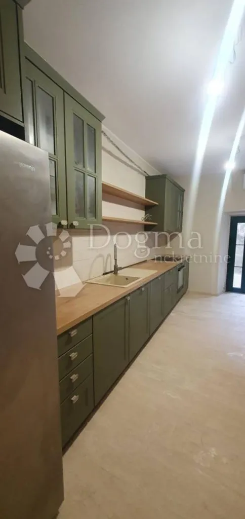 Cucina - Family House with Pool in Privlaka