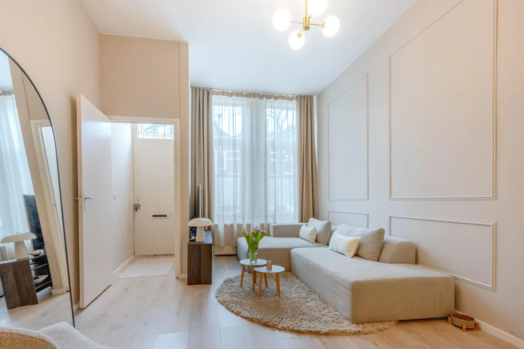 Séjour - Authentic Ground Floor Flat with Garden in Oud-Charlois