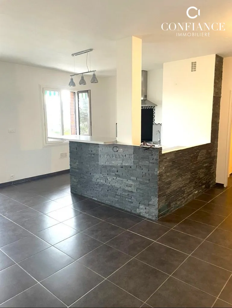 Köök - 2-Bedroom Apartment with Terrace in Nice West