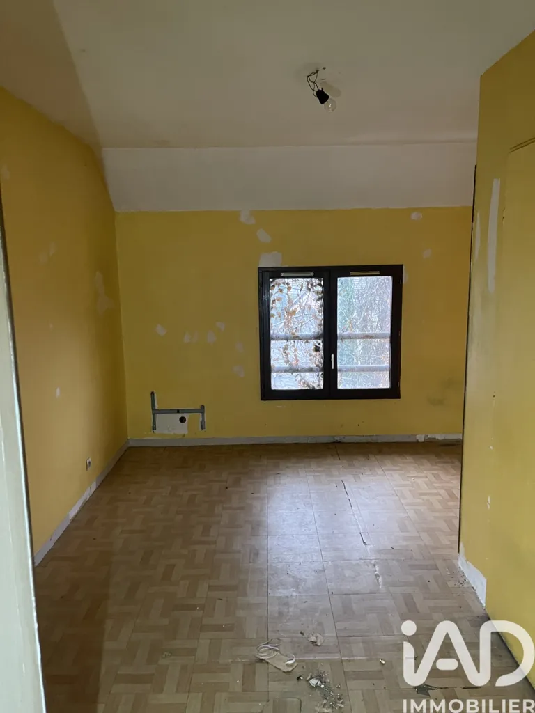 other_room