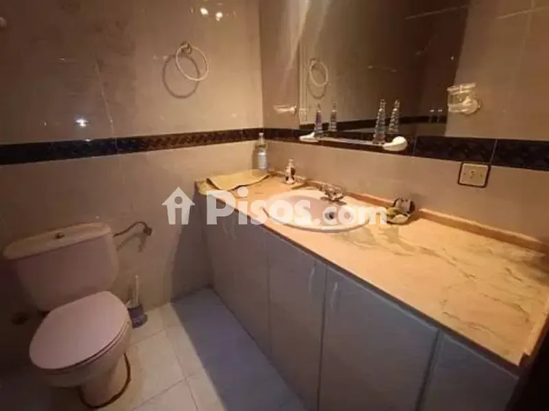 Bagni - Duplex Adosada with Terrace in Calle de Coria