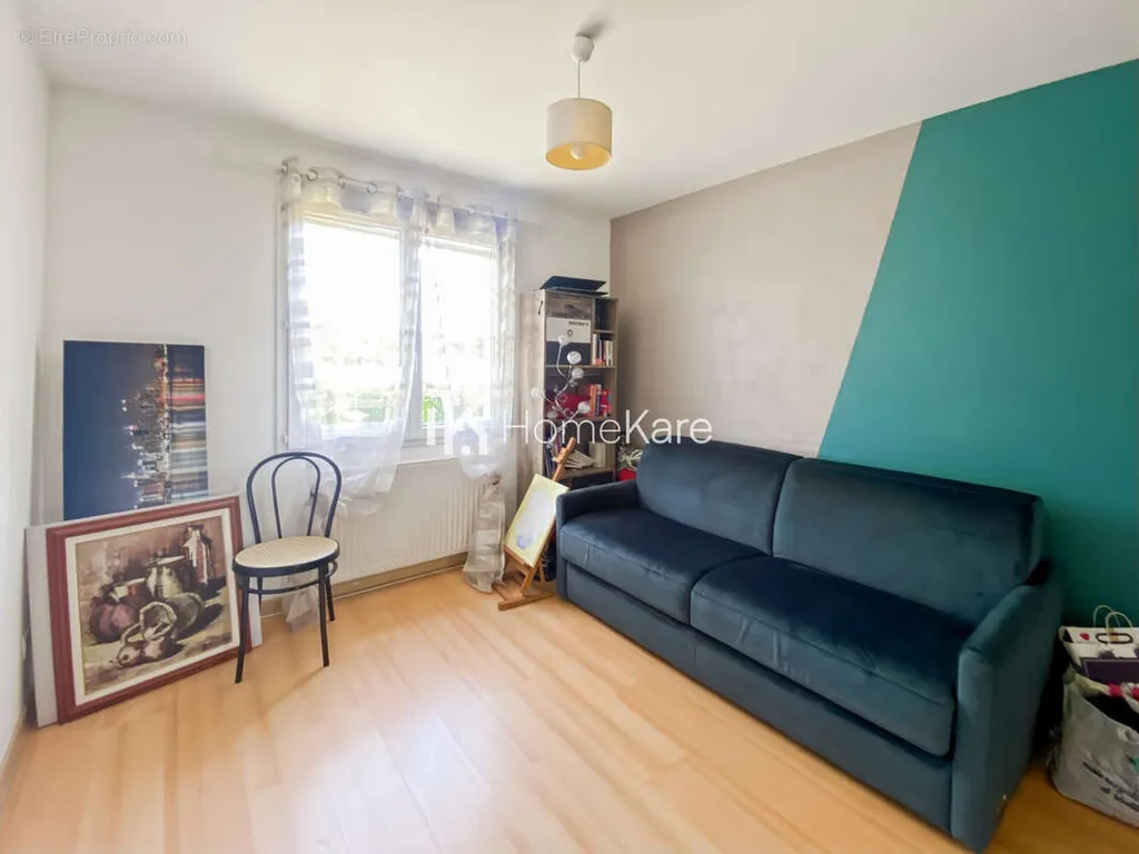 Séjour - Maison avec Piscine et Garage à Merville