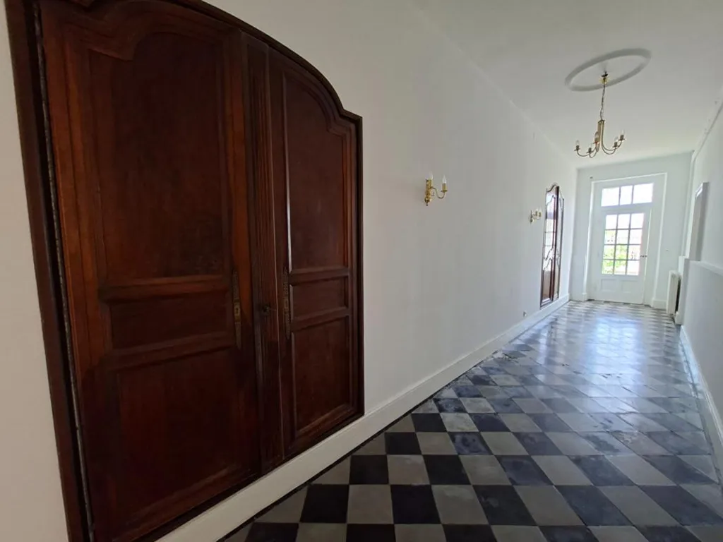 Hallway - Master House with Pool in Saint-Estèphe