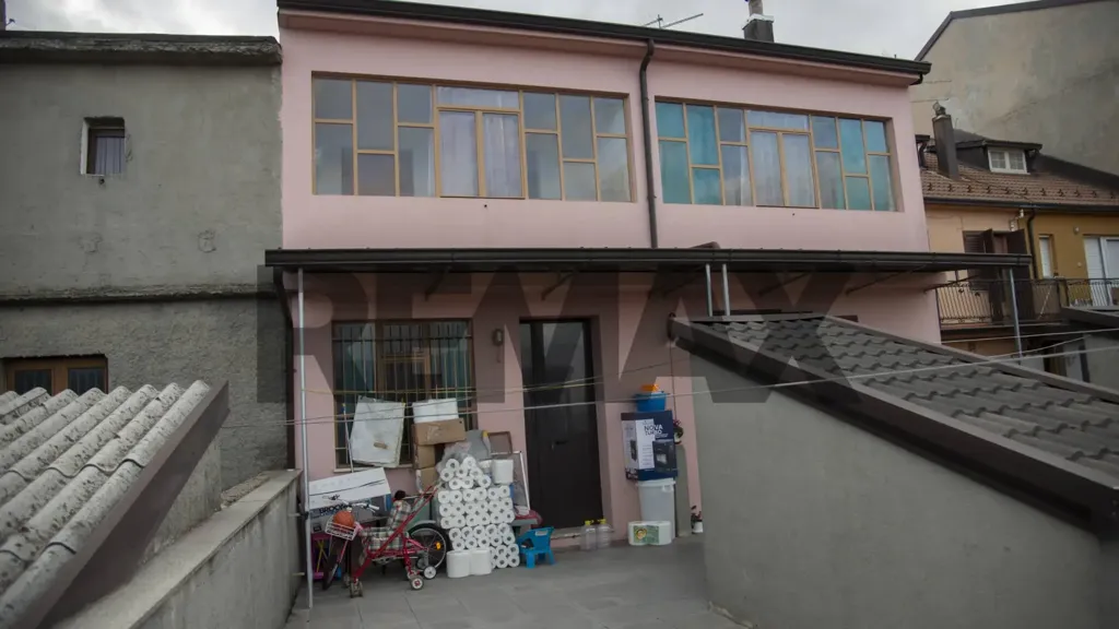 Exterior - Semi-detached House with Terrace in Fabrizia