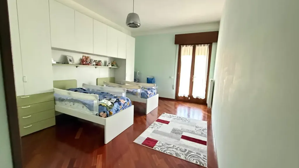Chambres - Rustic Bifamiliar Villa with Garden in Treviso