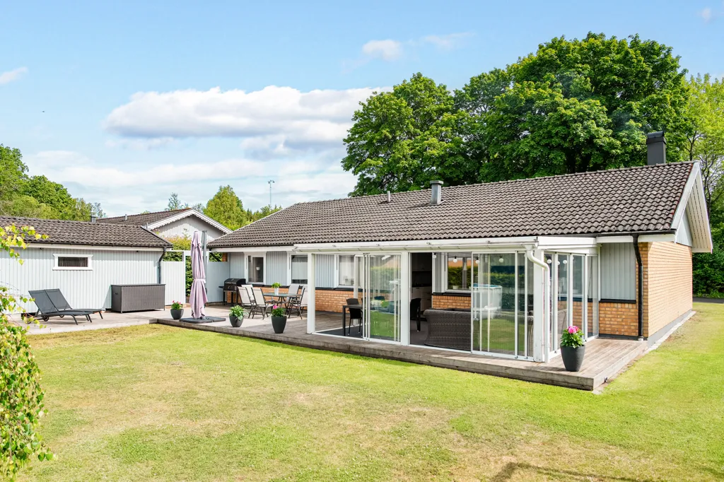 Terrasse - Charming Villa with Garden in Västra Torup
