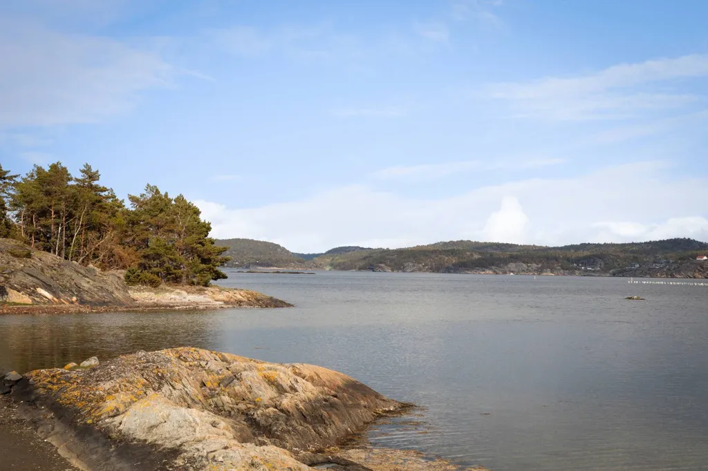 2-toaline maja asukohas Orust kommun