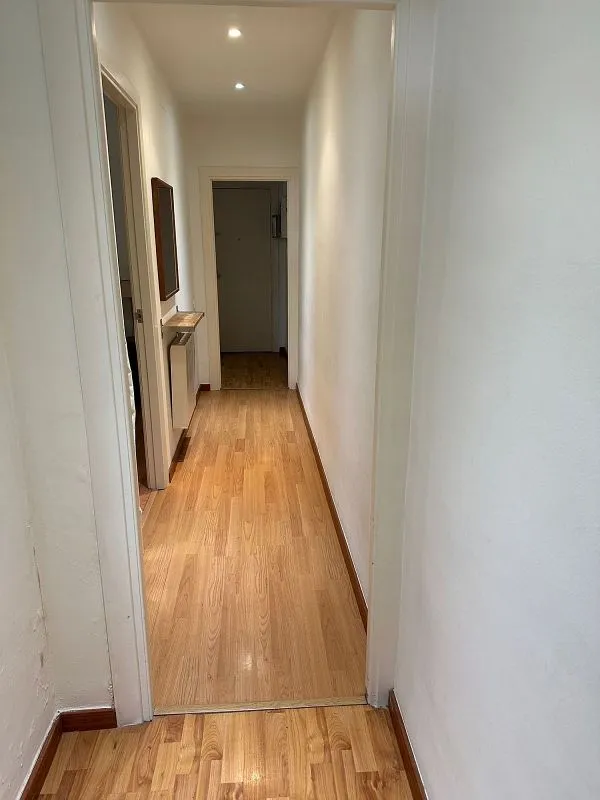 hallway_entrance