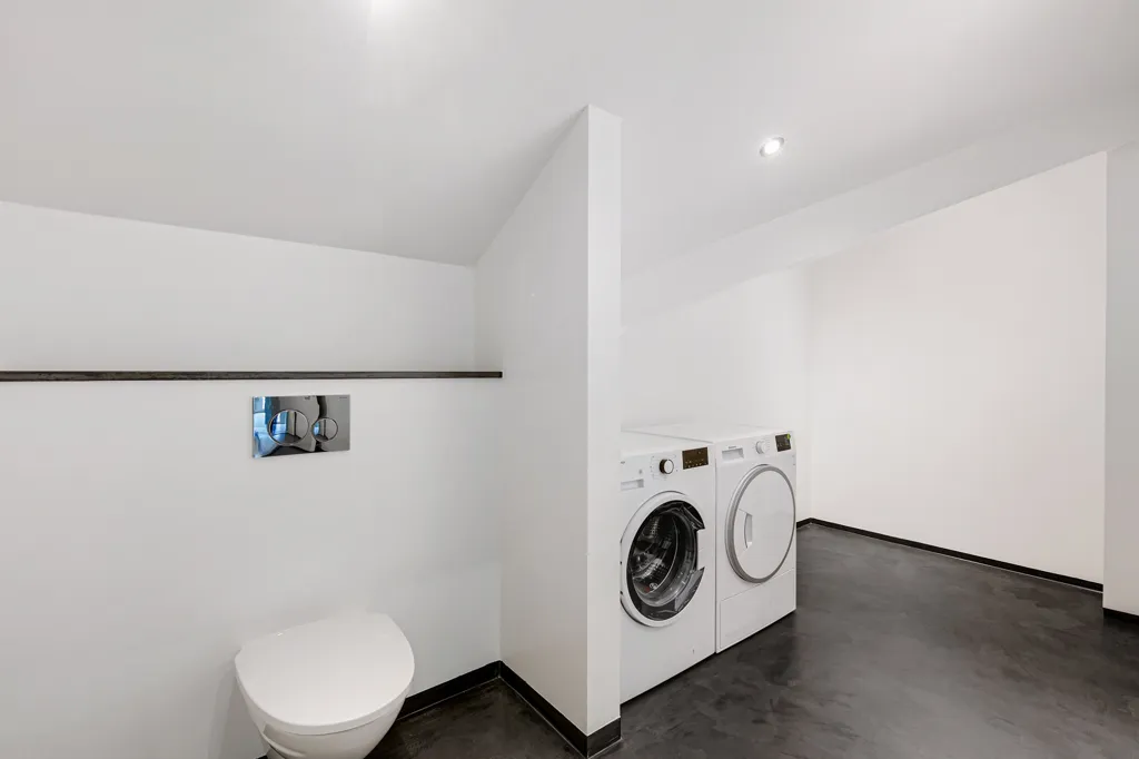 Pesuköök - Spacious 4-Bedroom Apartment with Balcony in Søborg