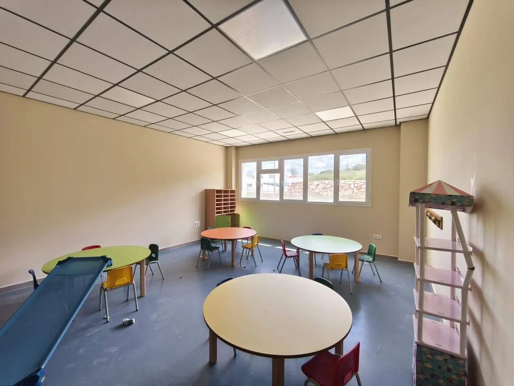 Toad - Educational Centre with Development Potential in Archidona