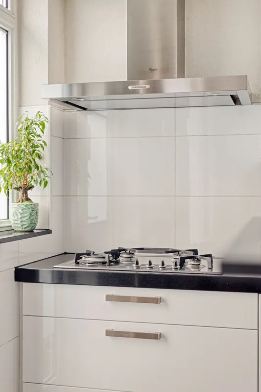Cuisine - Corner House with Garden in Dordrecht