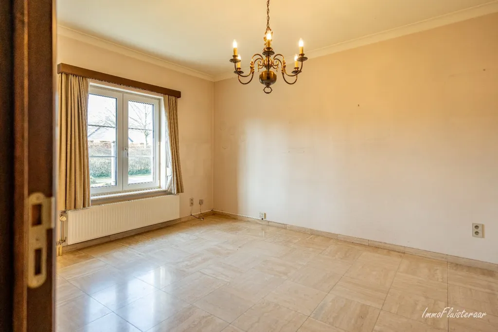 Pièces - Maison avec Écuries et Piste Extérieure à Bree