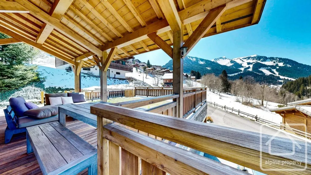 Terrass - Contemporary Chalet with Jacuzzi in Châtel