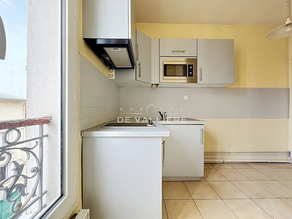 Köök - Flat with Balcony in Nanterre Centre