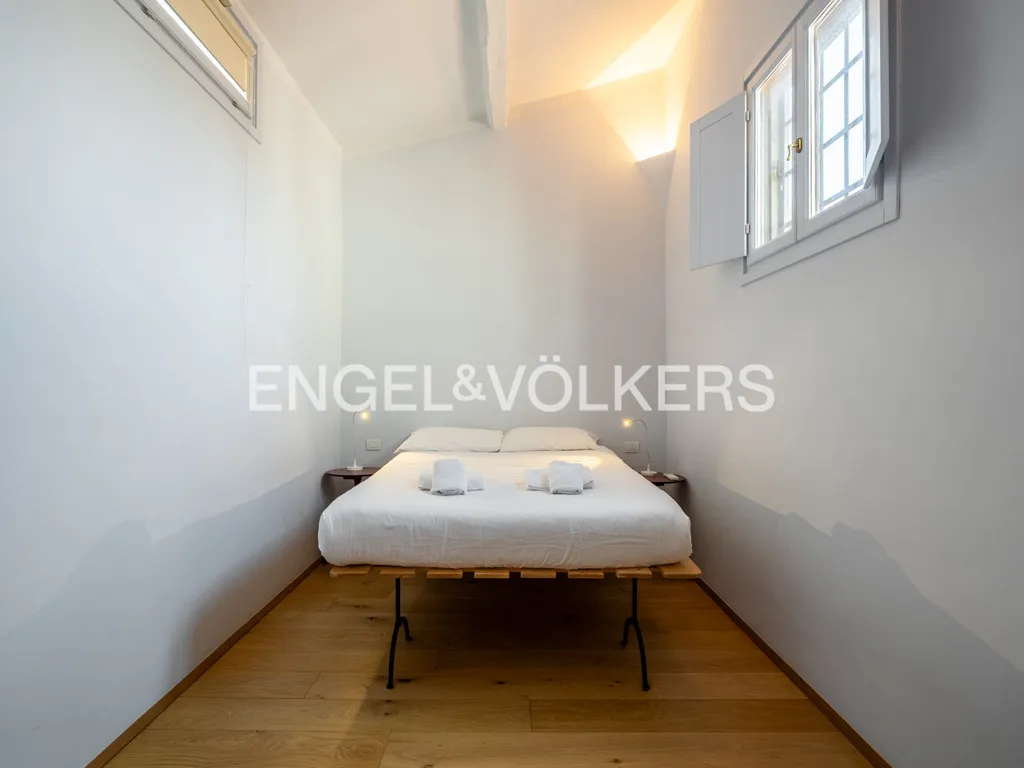 Chambres - Renovated Apartment with Rooftop Views in Florence