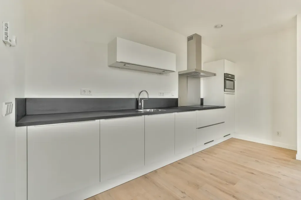 Köök - Modern Apartment with West View in Amsterdam