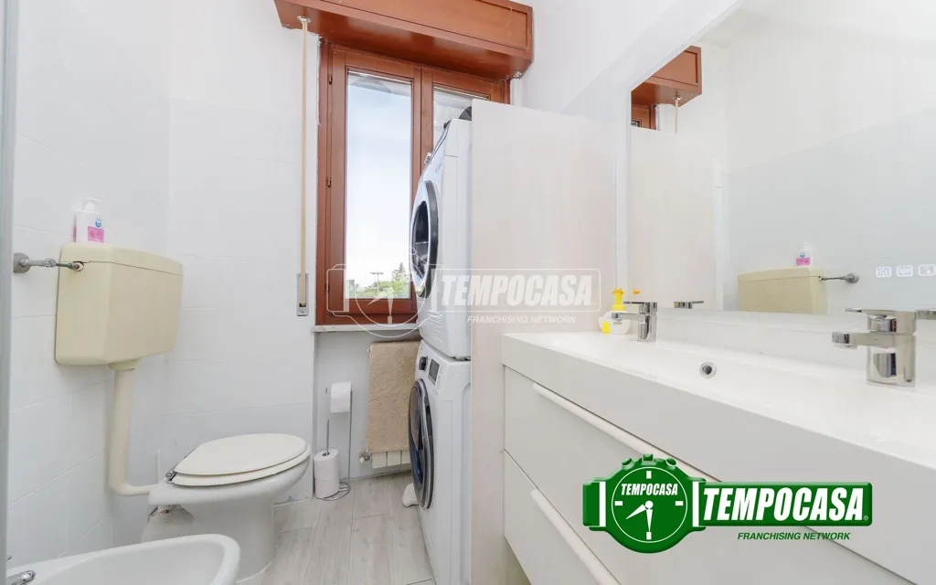 Vannitoad - 3-Room Apartment with Balcony in San Lazzaro