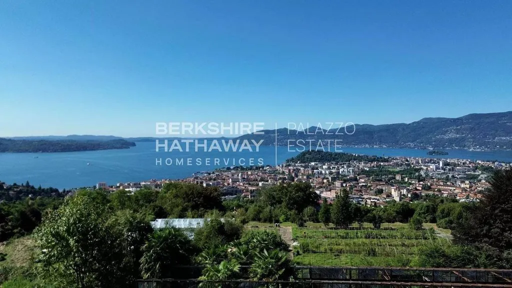 Development Land with Lake View in Verbania