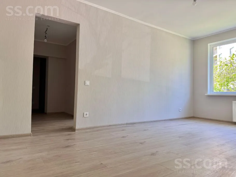 Toad - Spacious 3-Bedroom Flat in Pļavnieki, Riga