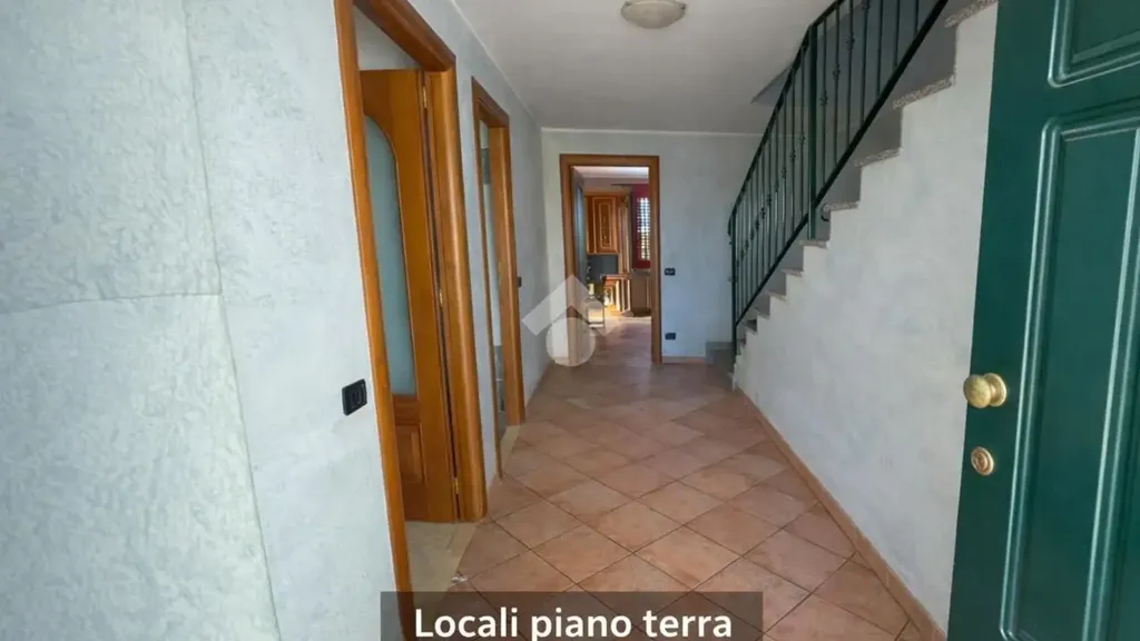 Esik - Duplex Villa with Private Garden in Rivalta di Torino