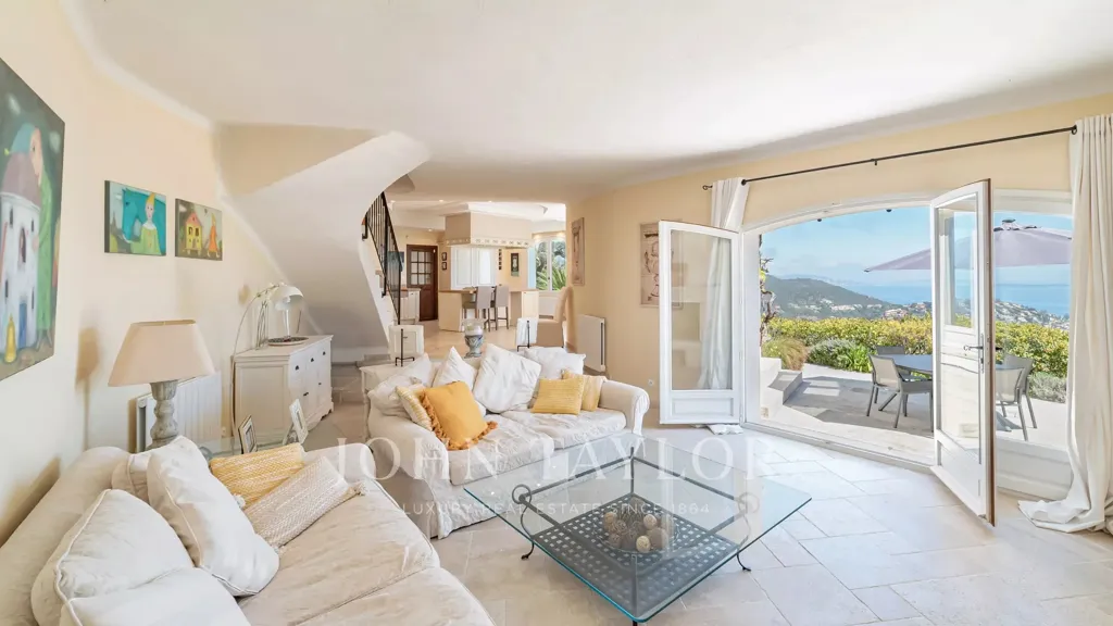 living_room