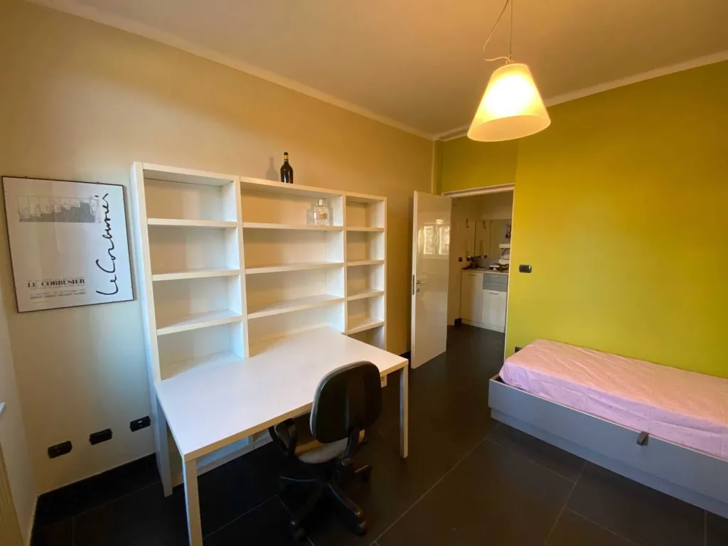 Bureau - Rear-Facing Apartment with Balcony in Saluzzo