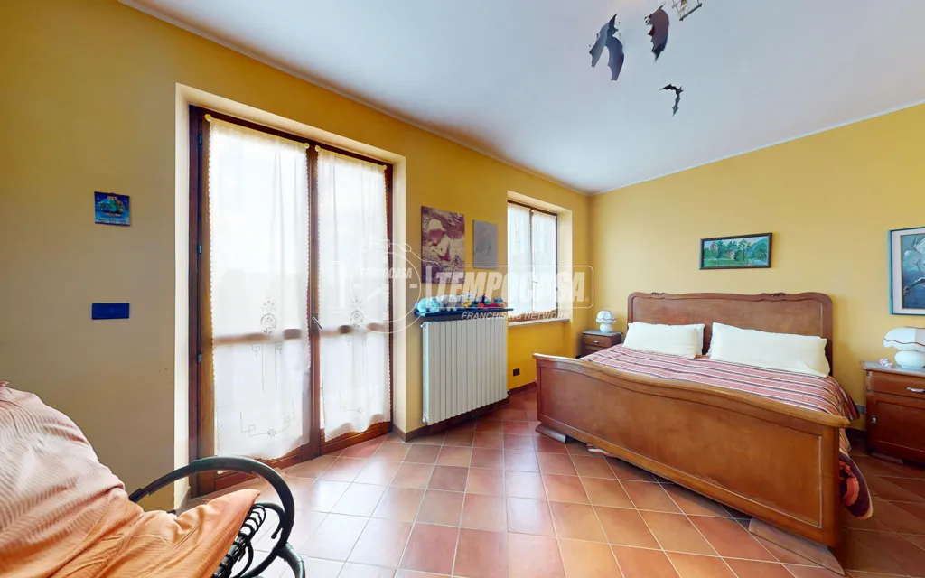 Chambres - Three-Level Townhouse with Private Garden in Bra