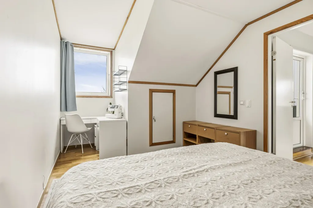 Chambres - 3-Bedroom Apartment with Balconies in Bodø