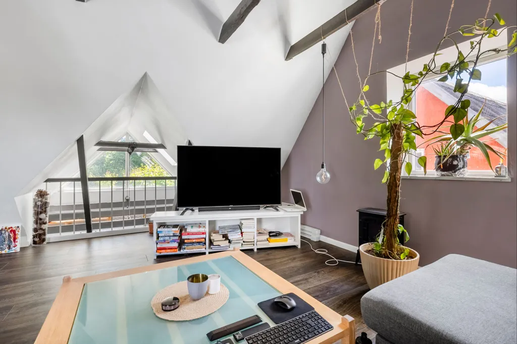 Elutuba - Renovated Villa with Garden in Græsted