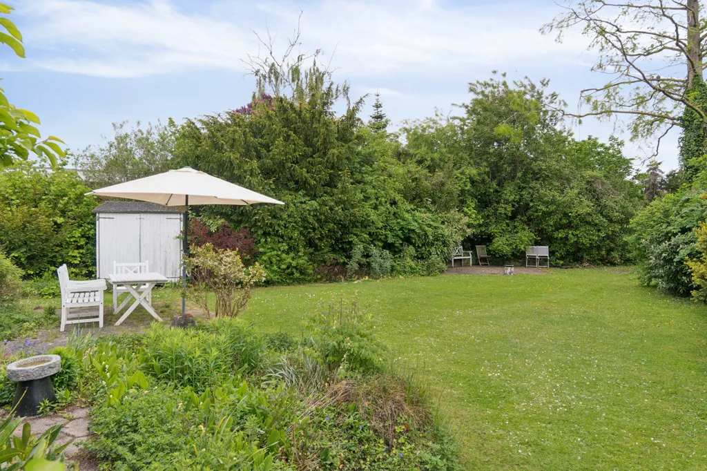 Giardino - Detached Villa with Garden in Roskilde