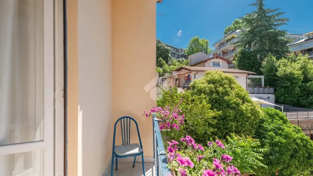 Balcon - Apartment with Triple Exposure in Rome