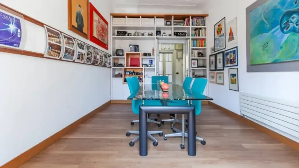 Kabinet - Signorile Apartment with Balcony in Milan